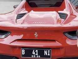 Sudah Bayar Tilang, Dadang Berharap Ferrarinya Bisa Diparkir di Tempat Teduh