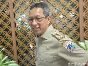 Heru soal Usul Uji Emisi Jadi Syarat Perpanjang STNK: Perlu Dibahas Dulu Heru soal Usul Uji Emisi Jadi Syarat Perpanjang STNK: Perlu Dibahas Dulu