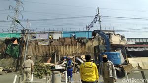 Potret Kawasan Prostitusi Gang Royal Pinggir Rel Kini Rata Tanah