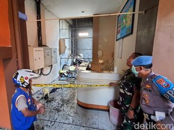 Puskesmas di Kota Mojokerto Terbakar, 1 Pegawai Pingsan gegara Sesak Napas