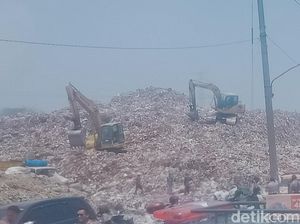Kebakaran TPA Troketon Padam, Damkar Klaten Langsung Tangani 2 Lokasi Lain Kebakaran TPA Troketon Padam, Damkar Klaten Langsung Tangani 2 Lokasi Lain