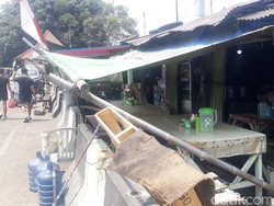 Masih Ada Sisa Kios Liar di Terminal Pulogadung, Bakal Ikut Digusur?