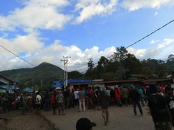 Warga Serang Polisi gegara Tak Terima Dibubarkan Saat Main Judi