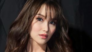 Di Balik Makeup Cantik Ayu Ting Ting Ada Wudhu yang Dijaga