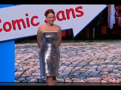 Melihat Gaun Digital Buatan Adobe yang Dilengkapi AI