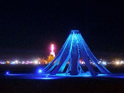 Instalasi Megah Karya Anak Bangsa Percantik Gurun Black Rock di Amerika Serikat