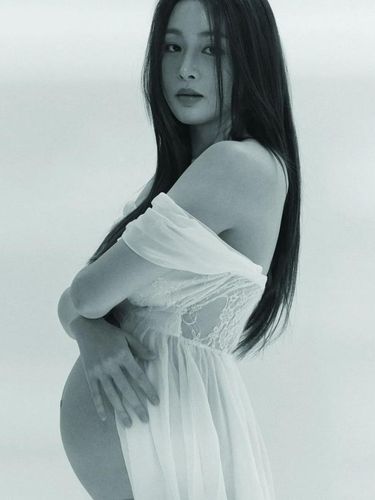 Kang Sora menyambut kelahiran anak kedua