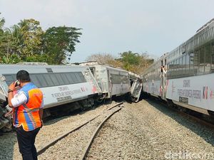 Jalur KA Wates-Sentolo Ditutup Imbas Kecelakaan Argo Semeru Vs Argo Wilis Jalur KA Wates-Sentolo Ditutup Imbas Kecelakaan Argo Semeru Vs Argo Wilis
