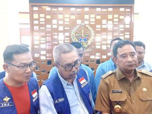 Nelayan Curhat ke Pj Gubernur Sulsel Minta Kemudahan Perizinan-Distribusi BBM Nelayan Curhat ke Pj Gubernur Sulsel Minta Kemudahan Perizinan-Distribusi BBM