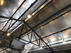 Segini Kisaran Biaya Pasang Aluminium Foil di Atap biar Rumah Adem