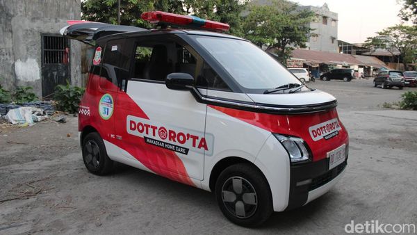 Melihat Mobil Dottorota Makassar yang Layani Kesehatan Warga di Lorong