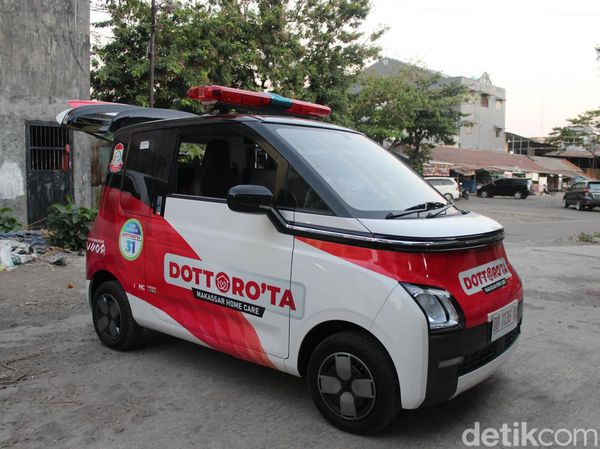 Melihat Mobil Dottorota Makassar yang Layani Kesehatan Warga di Lorong
