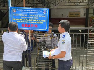 Catat! Warga Kabupaten Blitar Tak Perlu Bayar Parkir di Tepi Jalan Catat! Warga Kabupaten Blitar Tak Perlu Bayar Parkir di Tepi Jalan