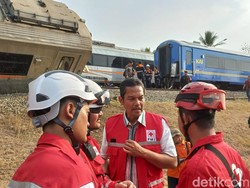 Penumpang KA Argo Wilis yang Tabrak Argo Semeru Dievakuasi ke Stasiun Jogja
