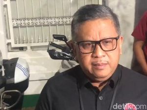 Hasto soal Gibran: Tidak Lagi Beranggota PDIP karena Sudah Pamit Hasto soal Gibran: Tidak Lagi Beranggota PDIP karena Sudah Pamit