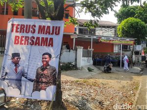 Usai Putusan MK, Spanduk Wajah Prabowo-Gibran Mejeng di Bandung