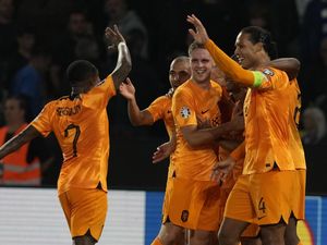 Jadwal Lengkap Euro 2024 Matchday 3: Penentuan Timnas Pusat Lolos 16 Besar Jadwal Lengkap Euro 2024 Matchday 3: Penentuan Timnas Pusat Lolos 16 Besar