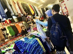 Bukan China, Ternyata dari Sini Asal Pakaian Impor Bekas di Pasar Senen