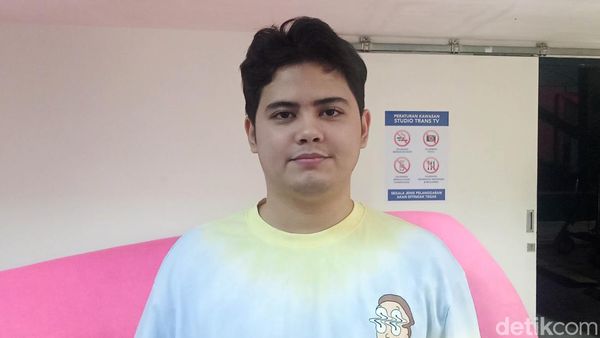 Ini Penampilan Aliando Syarief Sekarang, Disebut Mirip Erick Thohir