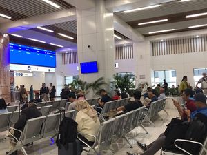 Cerita Warga Jajal Kereta Cepat Whoosh dengan Tiket Promo Rp 150 Ribu Cerita Warga Jajal Kereta Cepat Whoosh dengan Tiket Promo Rp 150 Ribu