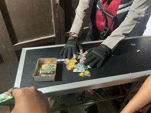 Polisi Gagalkan Transaksi Obat Terlarang di Cimahi, 3 Orang Diciduk Polisi Gagalkan Transaksi Obat Terlarang di Cimahi, 3 Orang Diciduk