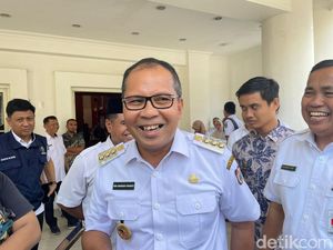 Danny Pomanto Siapkan 10 Tandon Tiap Kelurahan Imbas Kekeringan di Makassar Danny Pomanto Siapkan 10 Tandon Tiap Kelurahan Imbas Kekeringan di Makassar