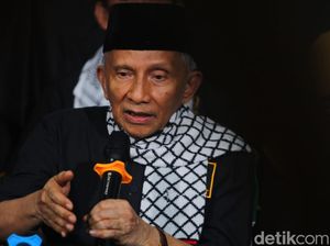 Amien Rais: MK Telah Menjadi Mahkamah Khianat! Amien Rais: MK Telah Menjadi Mahkamah Khianat!
