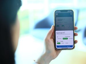 Cara Cek Gojek Wrapped, Tren Bagikan Riwayat Transaksi di Media Sosial Cara Cek Gojek Wrapped, Tren Bagikan Riwayat Transaksi di Media Sosial