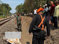 Tragis Siswi SMK di Blitar Tabrakkan Diri ke KA Tinggalkan Surat Wasiat