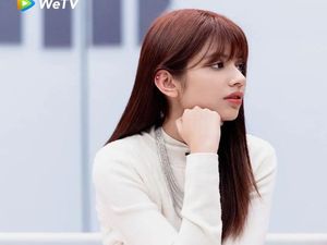 Penyanyi Malaysia Viral Mirip Lisa BLACKPINK, Ungkap Kekesalan karena Ini