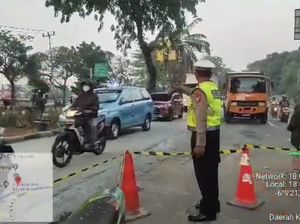 Ada Perbaikan Jalan, Arus Lalin Daan Mogot Arah Cengkareng Macet Ada Perbaikan Jalan, Arus Lalin Daan Mogot Arah Cengkareng Macet