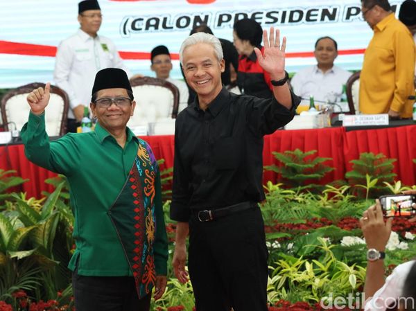Ganjar-Mahfud Semringah Banget Usai Diumumkan Jadi Paslon Pilpres
