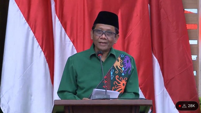 Mahfud MD Resmi Temani Ganjar Pranowo di Pilpres 2024 Mahfud MD Resmi Temani Ganjar Pranowo di Pilpres 2024