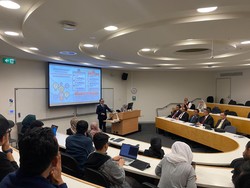 MenPAN-RB Ajak Mahasiswa di Australia Ikut Sukseskan Reformasi Birokrasi