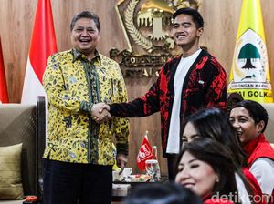 Momen Kaesang Bertemu Airlangga di Markas Golkar