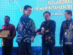 Pemkab Bojonegoro Raih Juara 3 Nasional SPLP dari Kemenkominfo