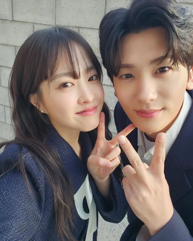 Potret Park Hyung Sik dan Park Bo Young