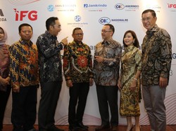 Bank Mega Teken Kerja Sama dengan IFG