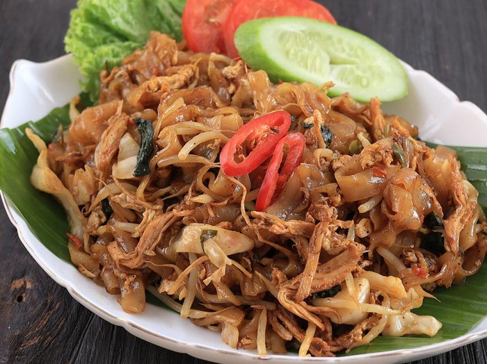 Resep Kwetiau Goreng Ayam Suwir