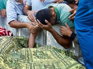 Tangis Pilu dari Tepi Gaza