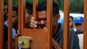 Tangis Pilu Warga Gaza Kala Rumah Hancur dan Keluarga Tiada