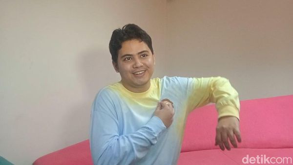 Penampilan Terkini Aliando Syarief GGS yang Lebih Chubby