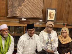 Anies Kirim WhatsApp ke Mahfud Ucapkan Selamat Jadi Cawapres Ganjar