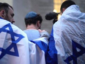 Apa Perbedaan Antara Antisemitisme dan Anti-Zionisme?