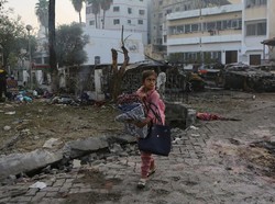 Dunia Hari Ini: Israel Izinkan Pengiriman Bantuan ke Gaza Meski Dibatasi