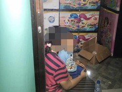 Aksi Bhabinkamtibmas Selamatkan Ibu-Anak Disekap Bos Rental Motor di Ngawi