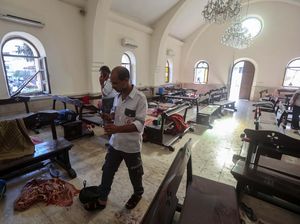 Pilu Tangis Dokter di Gaza Kerja Siang Malam Tangani Korban Serangan Israel