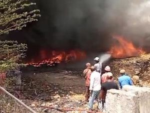 Lahan Galangan Kapal di Bangkalan Terbakar, Api Diduga dari Bakar Sampah