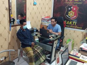 Pria di Pamekasan Tewas Dibacok gegara Selingkuhi Menantu Pelaku Pria di Pamekasan Tewas Dibacok gegara Selingkuhi Menantu Pelaku