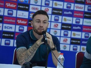 Ambisi Marc Klok Tampil di Final Leg Kedua Ambisi Marc Klok Tampil di Final Leg Kedua